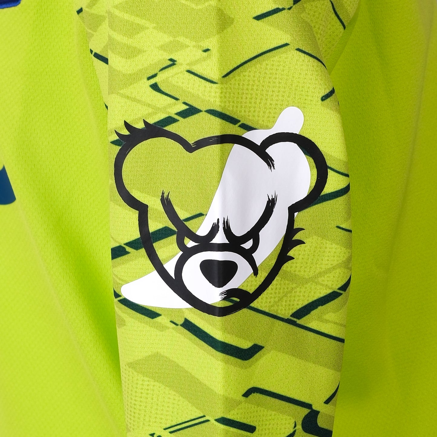Umbro 2025/26 Junior Home GK Shirt Long Sleeved