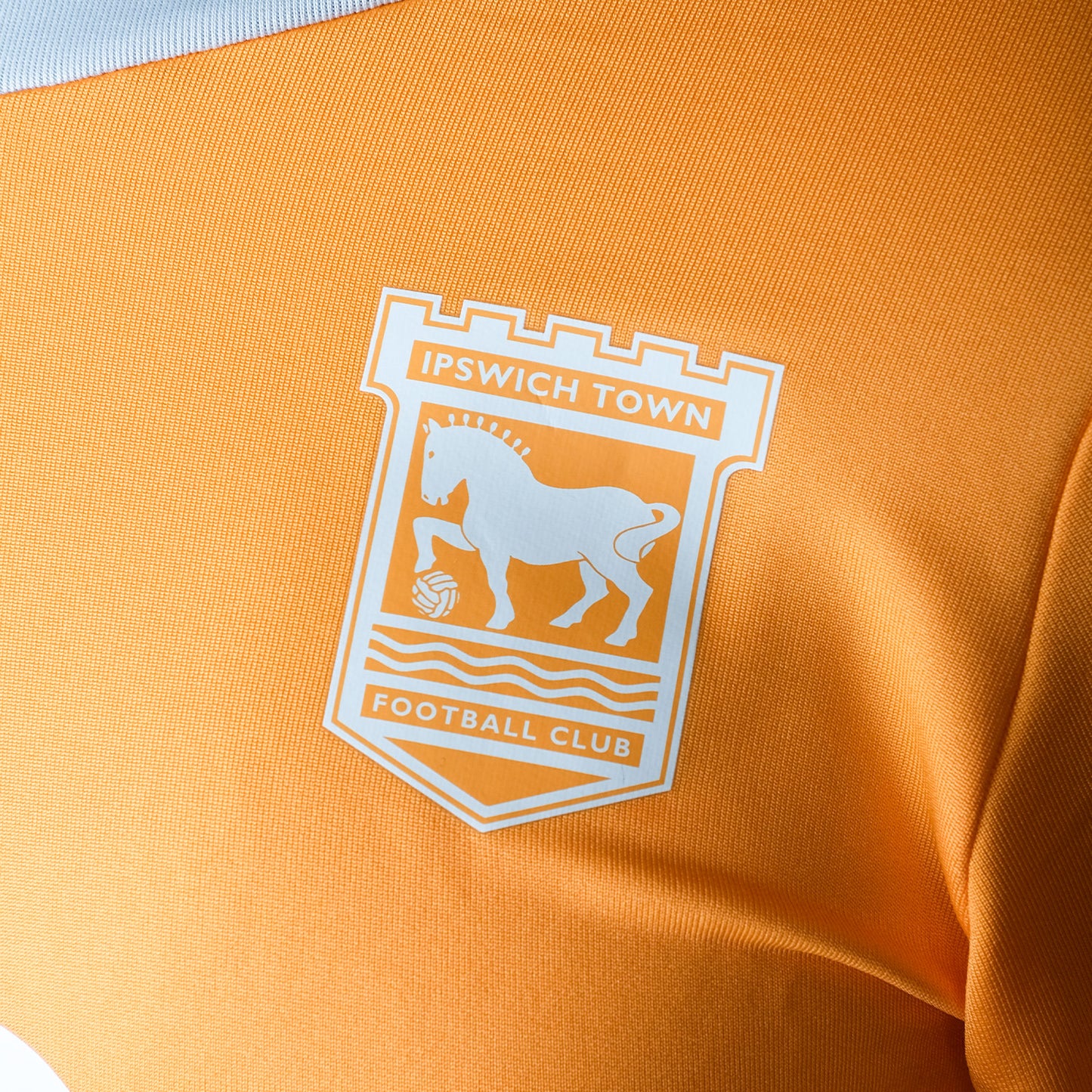 Umbro 2024/25 Orange 1/4 Training Top Adult