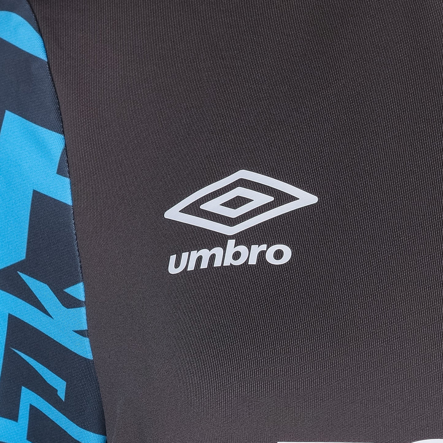 Umbro 2025/26 Third Warm Up Top Ladies