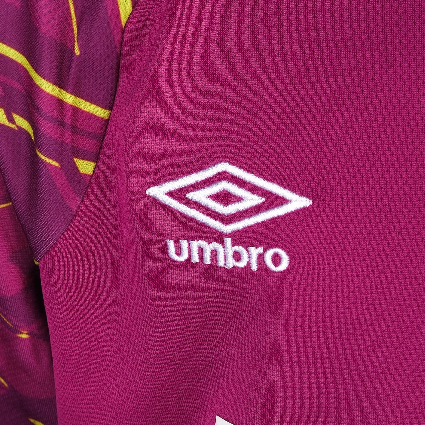 Umbro 2025/26 Junior Away GK Shirt Long Sleeved